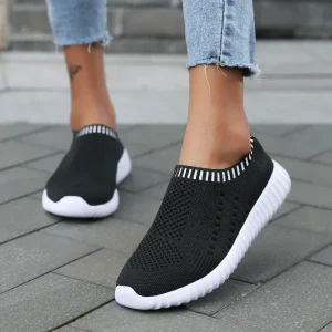 Comfortable Breathable Shoe